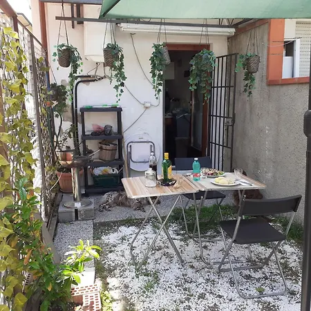 Rainbow House With Garden Viareggio